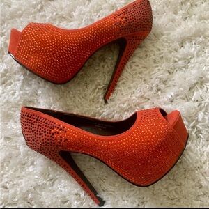 Red Circle Orange Peep-Toe Heels